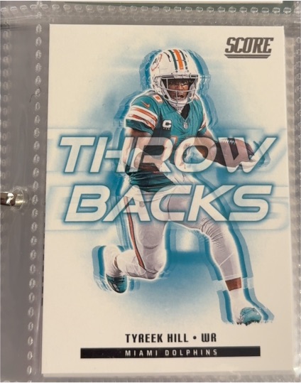 2025 Panini Score #18 Tyreek Hill Throwbacks — front