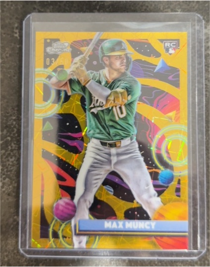 2025 Topps Cosmic Chrome #40 Max Muncy Rookie Nucleus Refractor — front