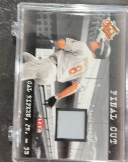 2001 Fleer Genuine Final Cut #19 Cal Ripken Jr. — front