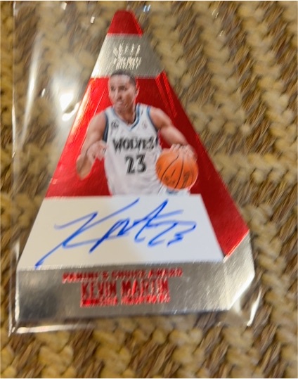 2012 Panini Crown Royale #CR-23 Kevin Martin — front
