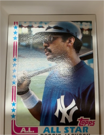 1982 Topps #551 Reggie Jackson — front