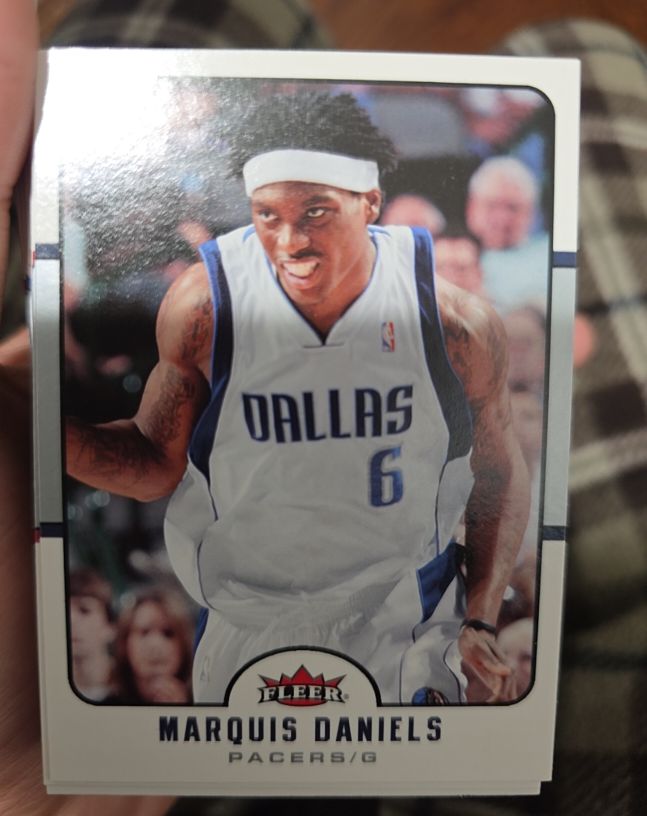 2006-07 Fleer #36 Marquis Daniels — front