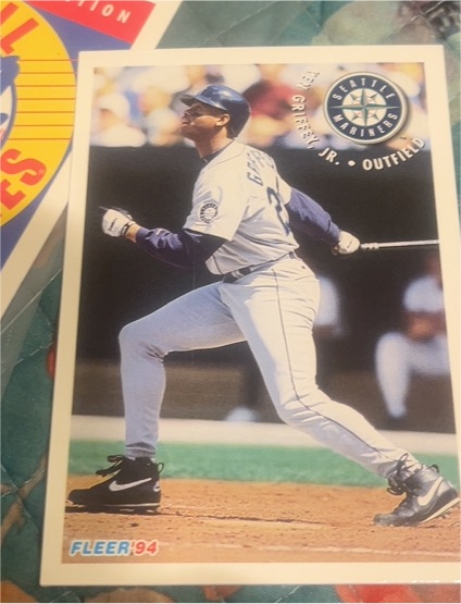 1994 Fleer Sunoco #13 Ken Griffey Jr. — front