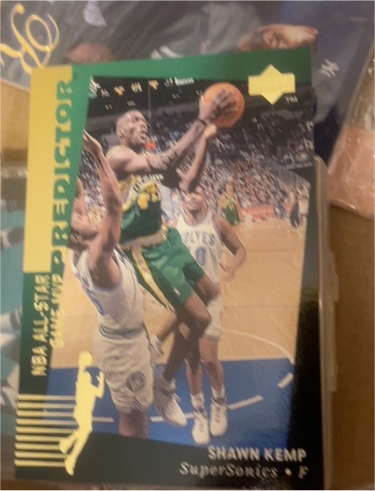 1993 Upper Deck #1 Shawn Kemp — front