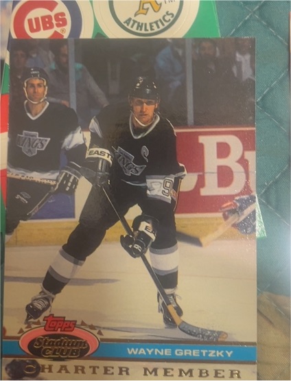 1991 Topps Stadium Club Charter Member #2000 Wayne Gretzky — front