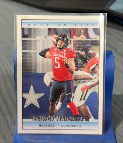 2022 Donruss #24 Patrick Mahomes II — front