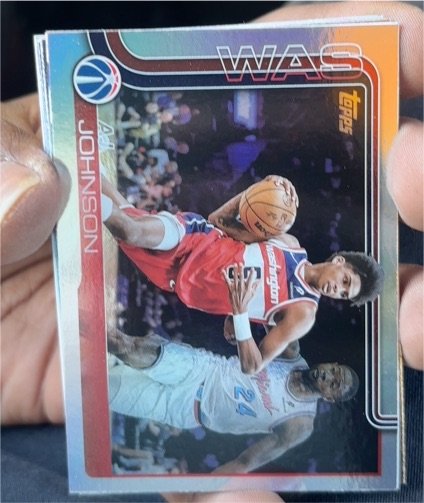 2025-26 Topps #99 AJ Johnson Wizards Silver Sandglitter — front