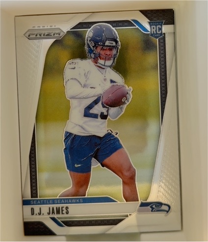 2024 Panini Prizm #322 D.J. James — front