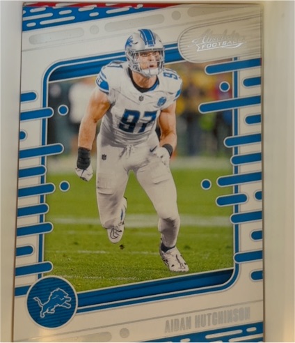 2024 Panini Absolute #34 Aidan Hutchinson — front