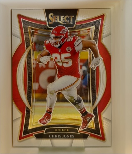 2024 Panini Select #19 Chris Jones — front