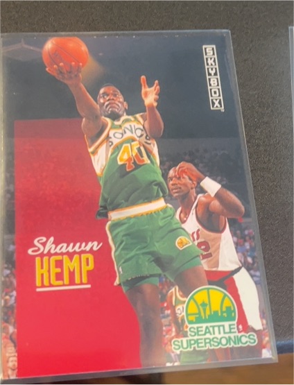 1992-93 SkyBox #231 Shawn Kemp Seattle SuperSonics — front
