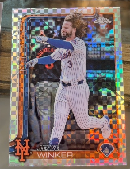 2025 Topps Chrome #180 Jesse Winker — front
