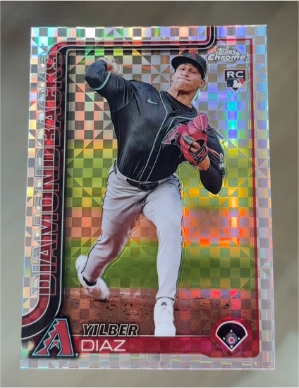 2025 Topps Chrome #8 Yilber Diaz — front