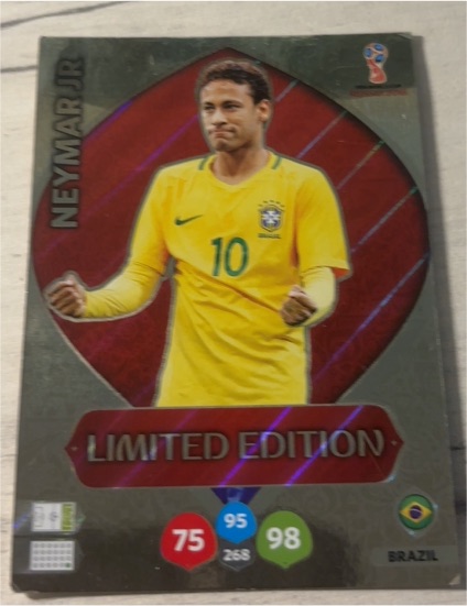 2018 Panini Adrenalyn XL #268 Neymar Jr — front