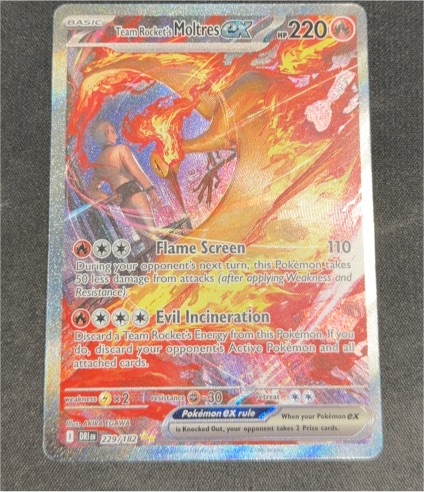 2022 Pokémon TCG Destined Rivals #229/182 Team Rocket's Moltres GX — front