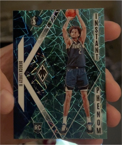 2023-24 Panini Phoenix #19 Dereck Lively II Instant Phenom Teal Lazer Rookie — front