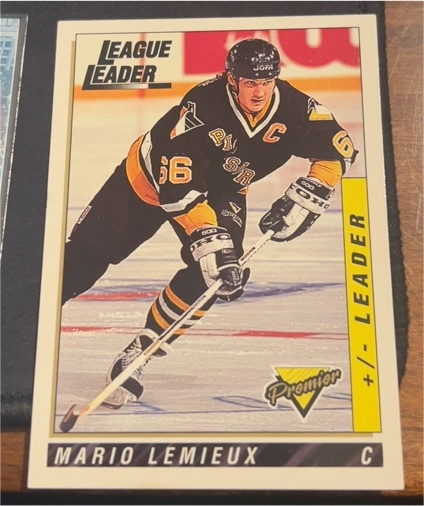 1993-94 Topps Premier #37 Mario Lemieux League Leader +/- — front