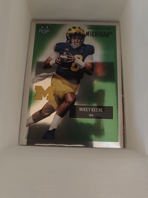 2025 Bowman University Chrome #55AV-16 Mikey Keene — front