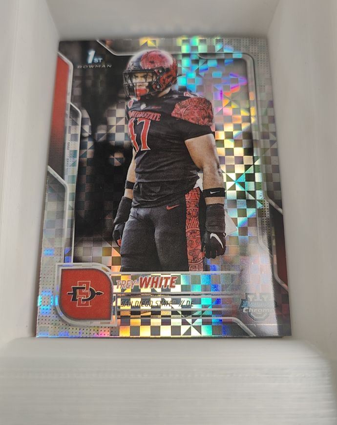 2025 Bowman University Chrome #25 Trey White — front