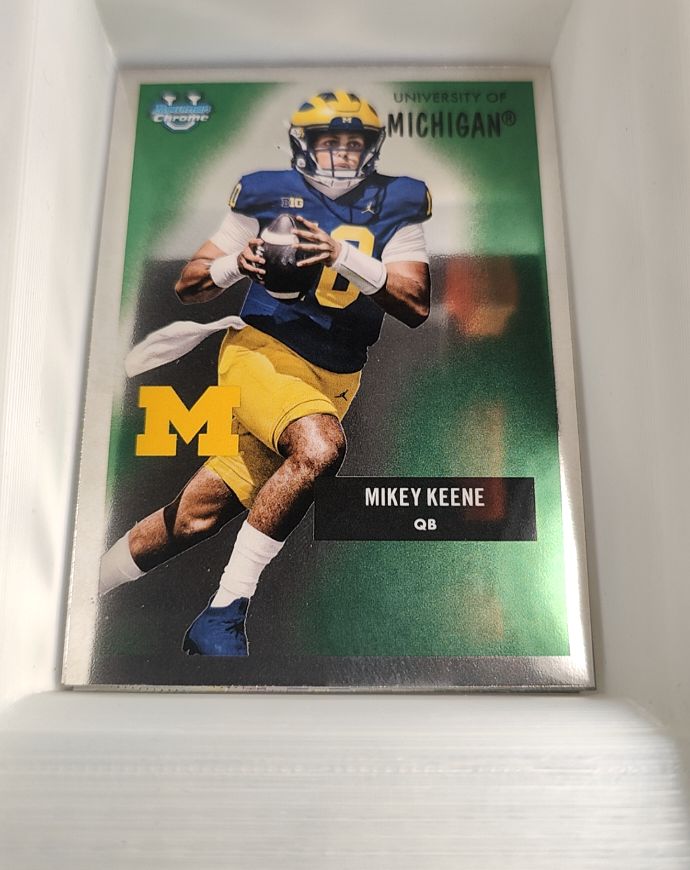 2025 Bowman Chrome University #55AV-16 Mikey Keene — front