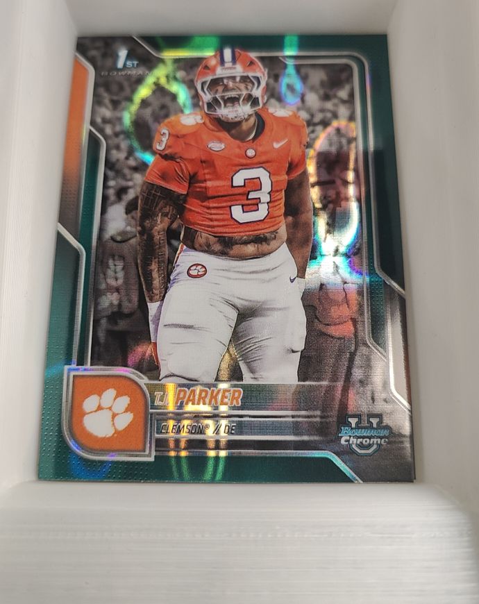 2025 Bowman Chrome University #114 T.J. Parker — front