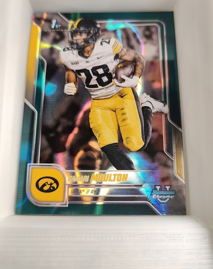 2025 Bowman Chrome University #5 Kamari Moulton — front