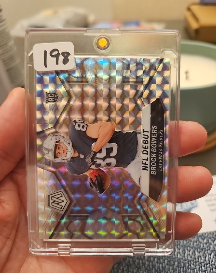 2024 Panini Mosaic - NFL Debut Mosaic Prizm #286 Brock Bowers — front