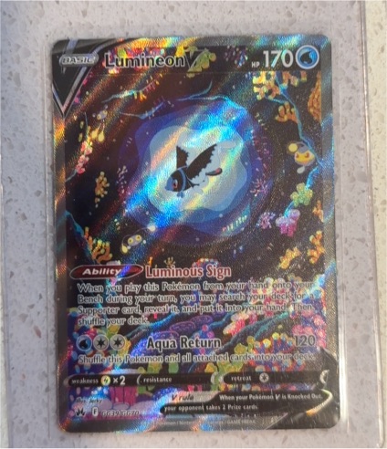 2023 Pokémon Crown Zenith #GG39 Lumineon V — front