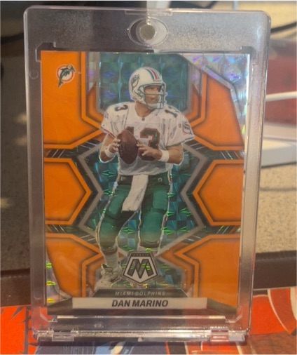 2022 Panini Mosaic Orange Reactive Mosaic Dan Marino — front