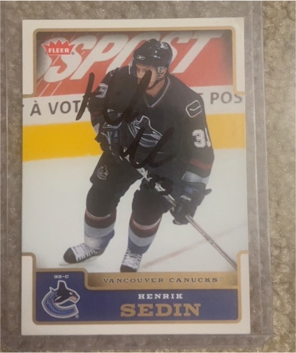 2006-07 Fleer #190 Henrik Sedin — front
