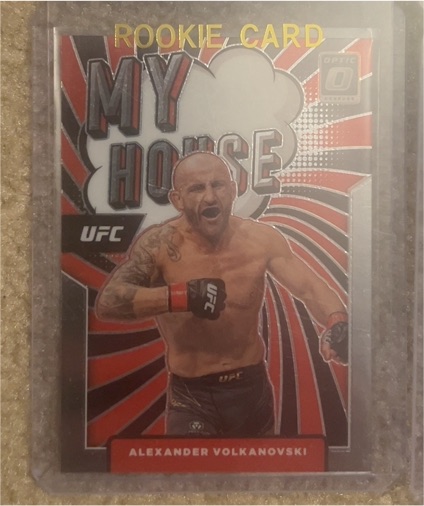 2022 Donruss Optic UFC #8 Alexander Volkanovski My House — front