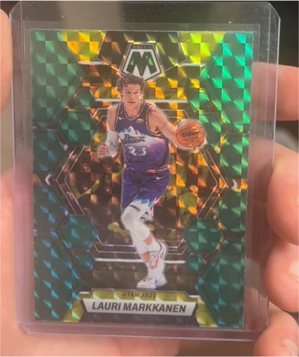 2022-23 Panini Mosaic #147 Lauri Markkanen — front