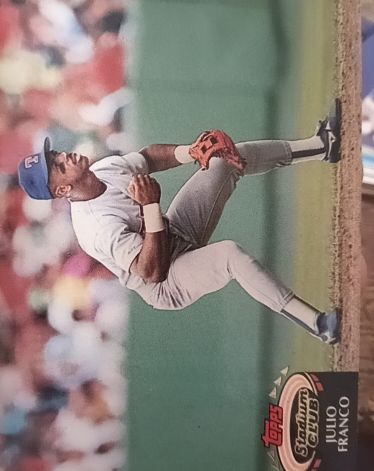 1992 Topps Stadium Club #440 Julio Franco — front