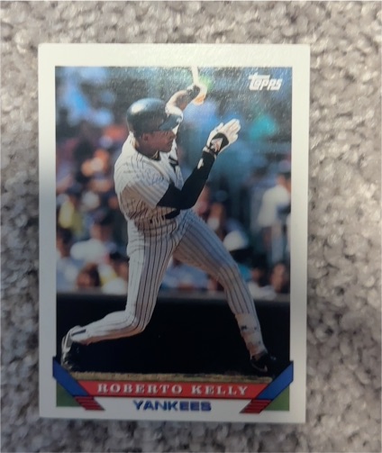1993 Topps #386 Roberto Kelly — front