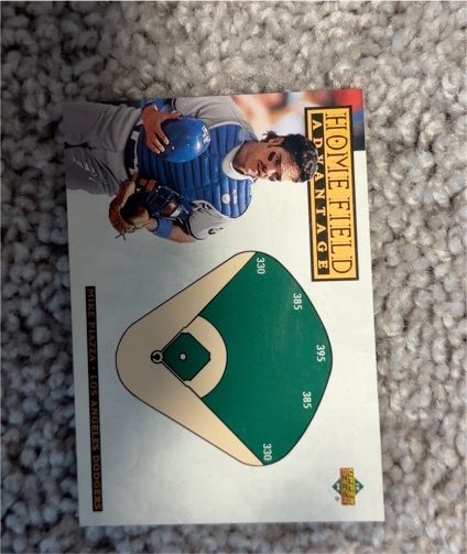 1994 Upper Deck Home Field Advantage #273 Mike Piazza — front
