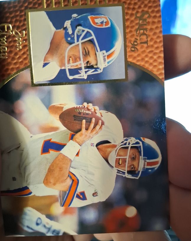 1996 Select #40 John Elway — front