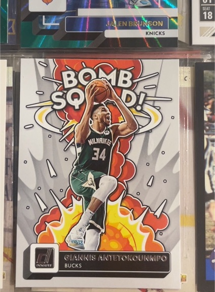 2022-23 Panini Donruss #5 Giannis Antetokounmpo Bomb Squad — front