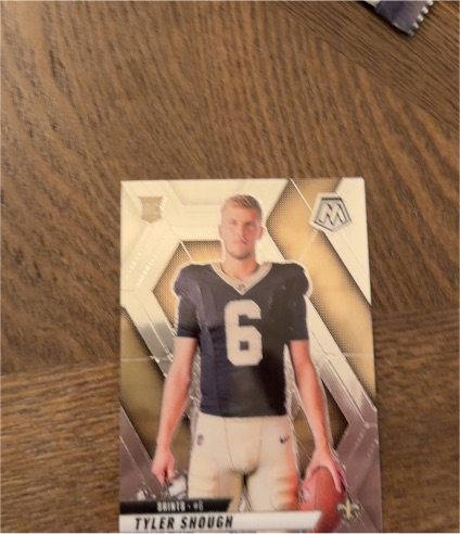 2025 Panini Mosaic #273 Tyler Shough — front