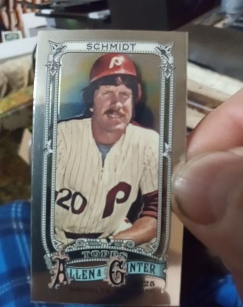 2025 Topps Allen & Ginter #40 Mike Schmidt Mini — front