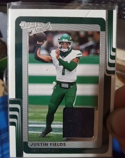 2025 Donruss Threads #DTH-JFS Justin Fields — front