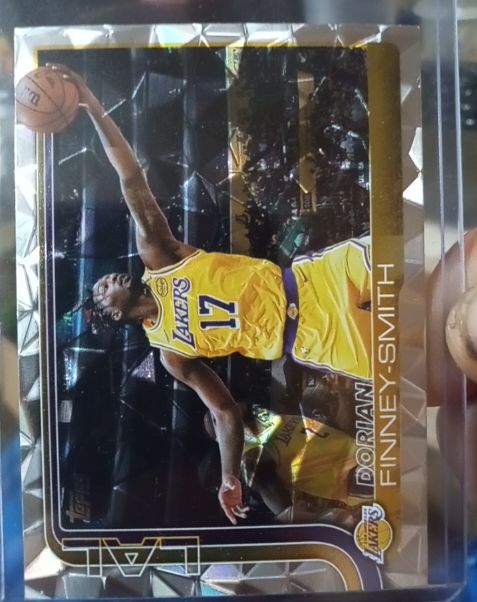 2025-26 Topps #149 Dorian Finney-Smith — front