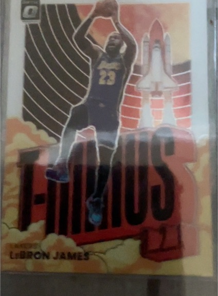 2021-22 Panini Donruss Optic T-Minus #2 LeBron James — front