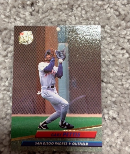 1992 Fleer Ultra #580 Gary Pettis — front