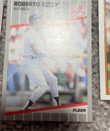 1989 Fleer #285 Roberto Kelly — front