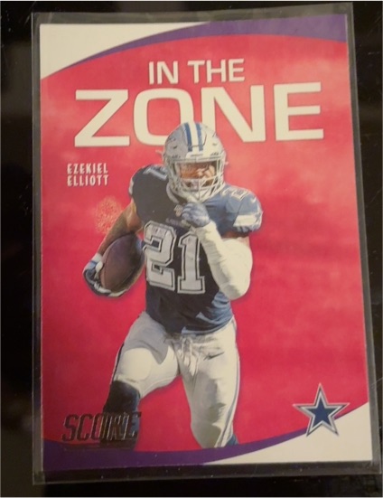 2020 Panini Score #IZ-EE Ezekiel Elliott In the Zone — front