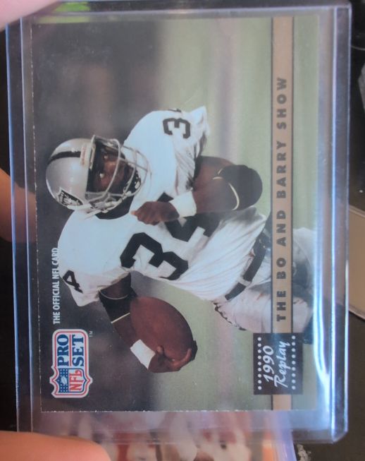 1991 Pro Set #335 The Bo and Barry Show Bo Jackson — front