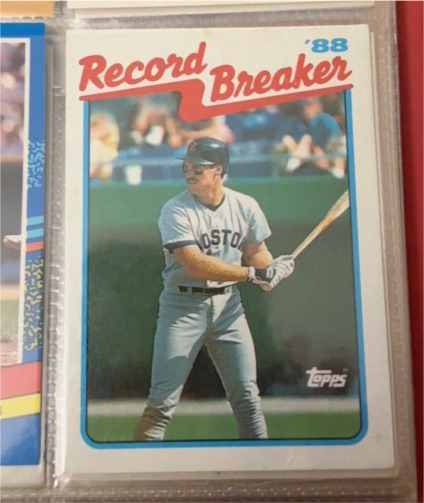 1989 Topps #2 Wade Boggs — front
