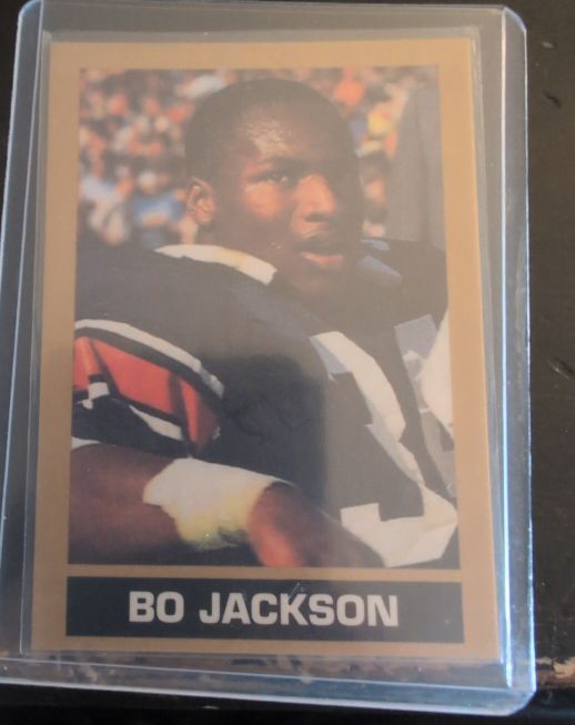 1990 College Sensations Bo Jackson — front