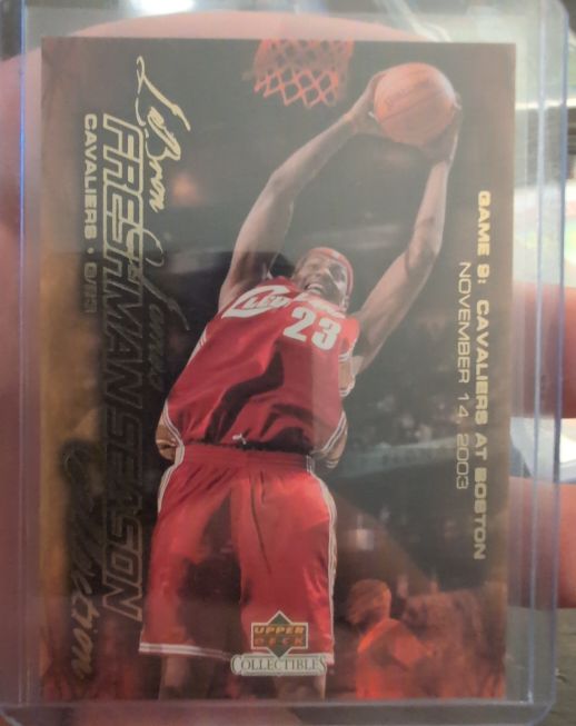 2003-04 Upper Deck Freshman Season #9 LeBron James — front