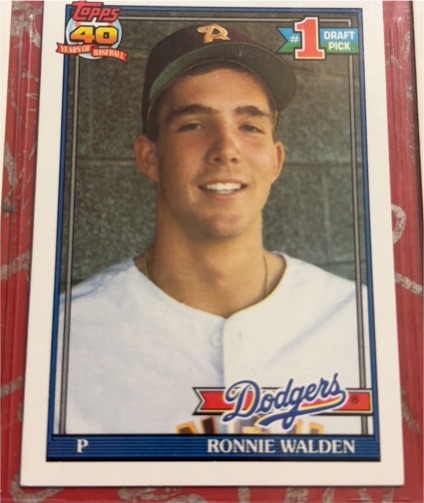 1991 Topps #596 Ronnie Walden — front